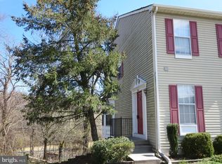 40 Pinehurst Ct, Blackwood, NJ 08012