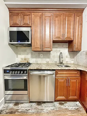 Rented by Corcoran | media 15