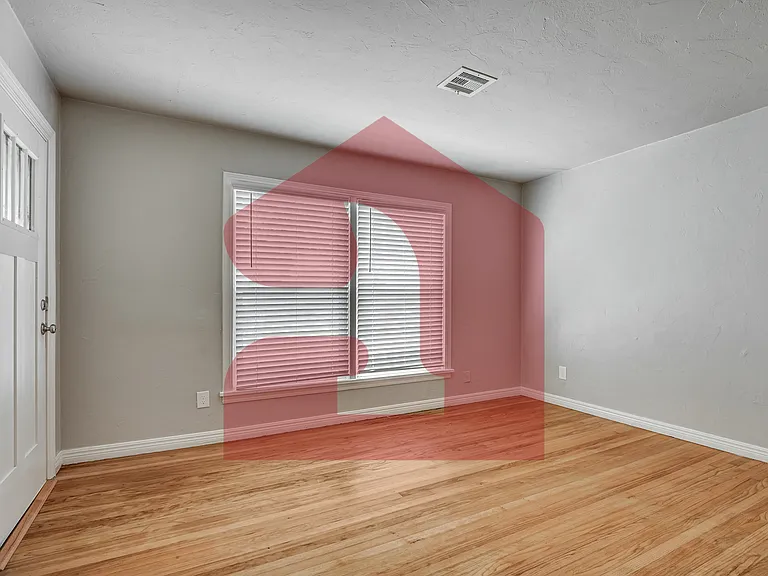 2145 Brighton Ave — Photo 9