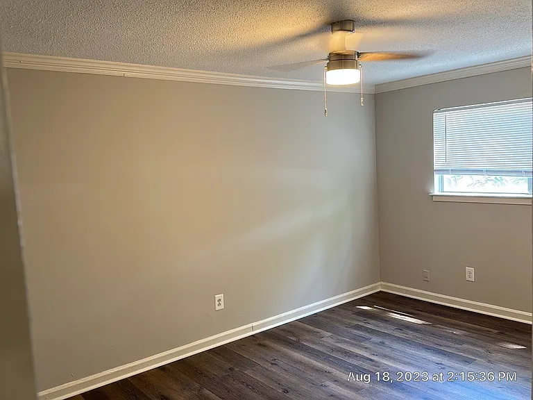U of M Area - Southernwood Apartments — Photo 48