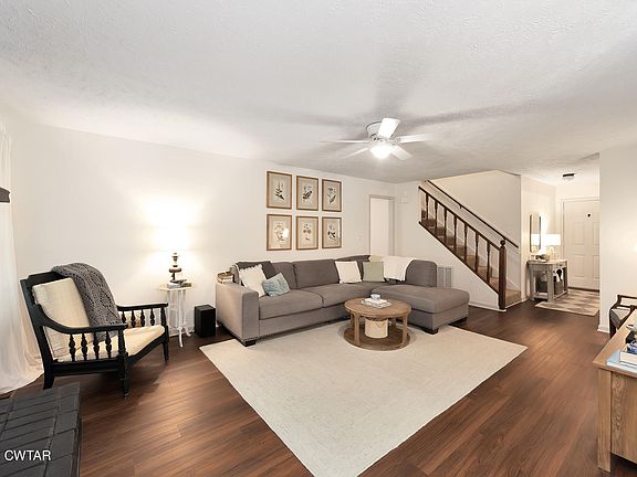 5th image of 26 Audubon Lake Cir