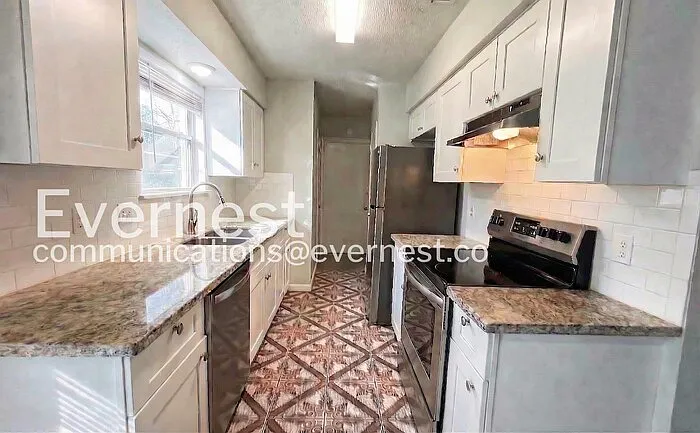 16311 Paso Hondo Dr — Photo 3