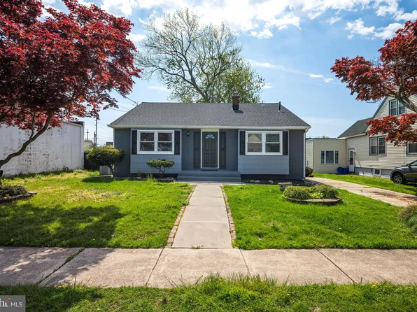 12 4th Ave, Mount Ephraim, NJ 08059