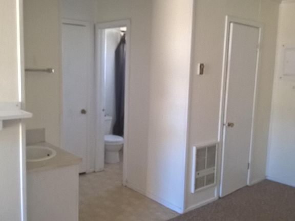 5th image of 400 N Avenue K APT 16