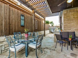 7605 Quartering Dr, North Richland Hills, TX 76182