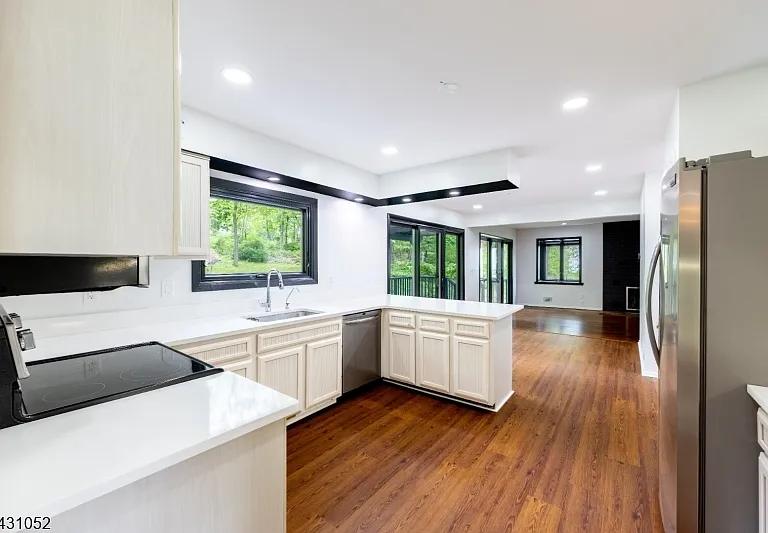 9 Wick Ln — Photo 8