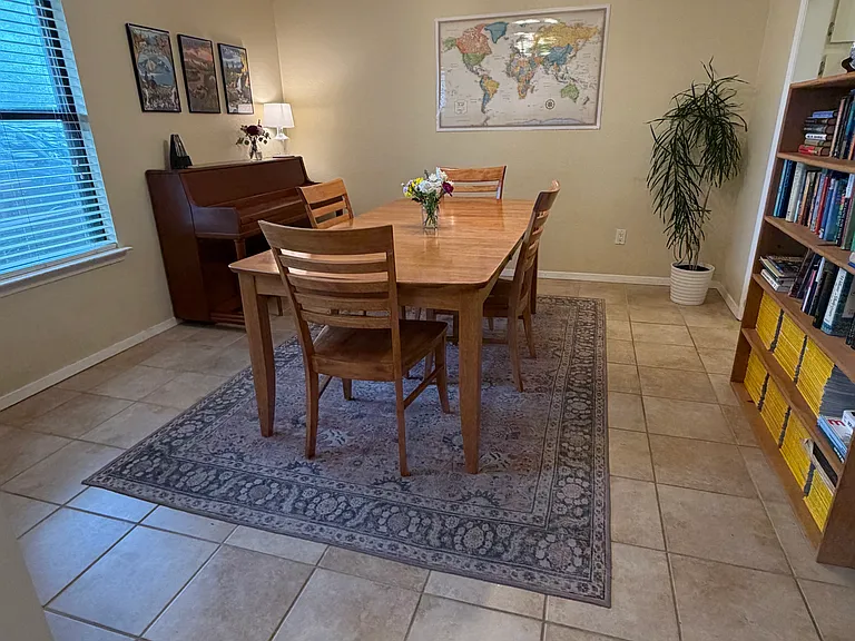 11300 Oak View Dr — Photo 6
