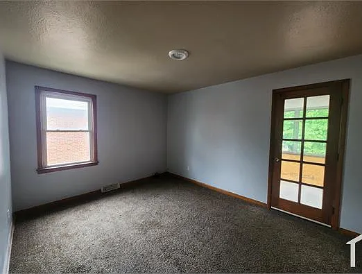 665 Babbitt Rd #UP — Photo 8