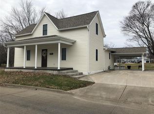 18 Zeno St, Perryville, MO 63775