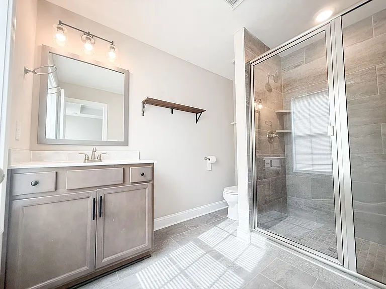 796 Lillian Grace Dr — Photo 12