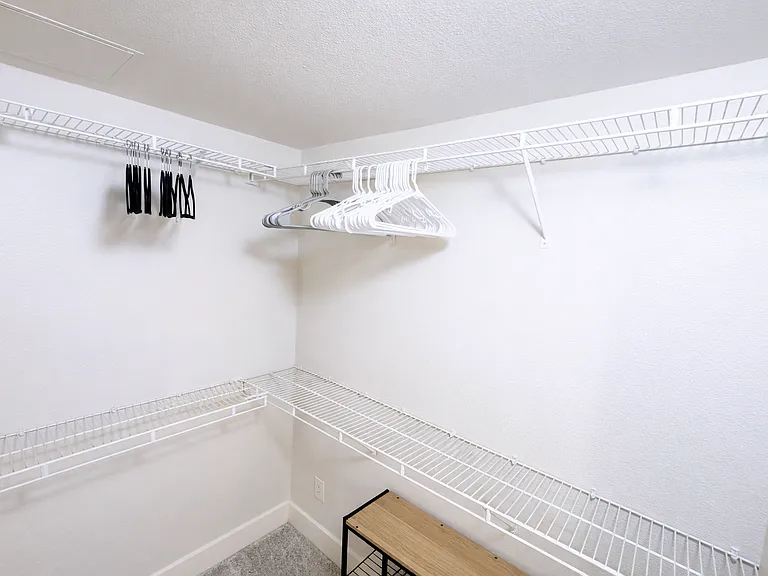 10740 Wilshire Blvd #127 — Photo 23
