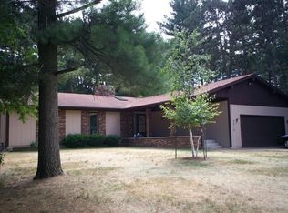 2215 Skeels Ave, Eau Claire, WI 54701