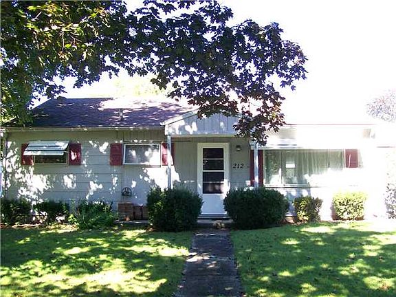 2nd image of 212 Florence Ave