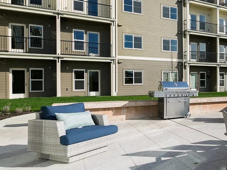 Estates at Hillside Gardens Affordable Senior Community — Photo 3
