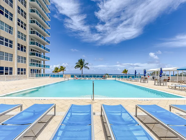 3900 Galt Ocean Dr #712 — Photo 27