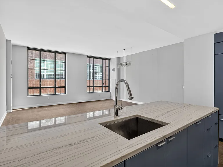 205 Water St #5C — Photo 4