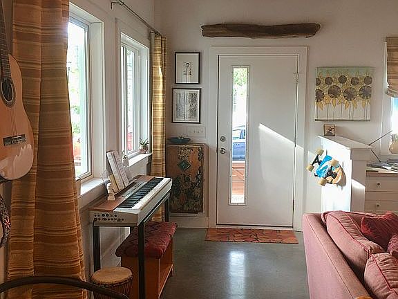 Entry area