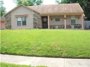 6521 Frosty Leaf Dr, Memphis, TN 38141