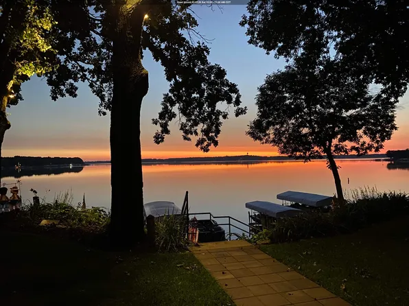 1012 Hill St, Milford, IA 51351