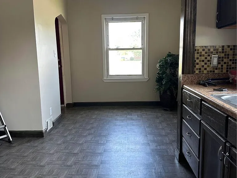 29501 Kelly Rd — Photo 4