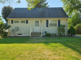 456 Dorchester Rd, Ridgewood, NJ 07450