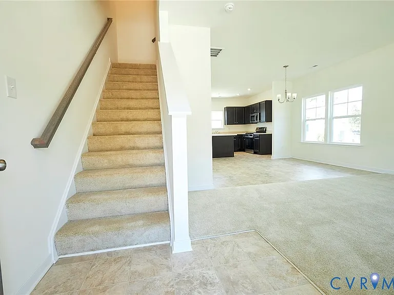 214 Greenpark Rd — Photo 9