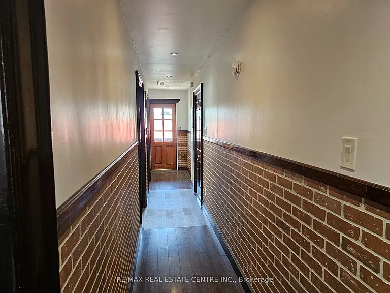 1 Mill St #1 — Photo 28