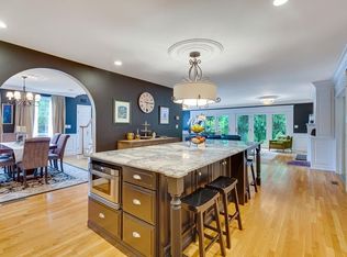 6 Whitcomb Way, North Reading, MA 01864