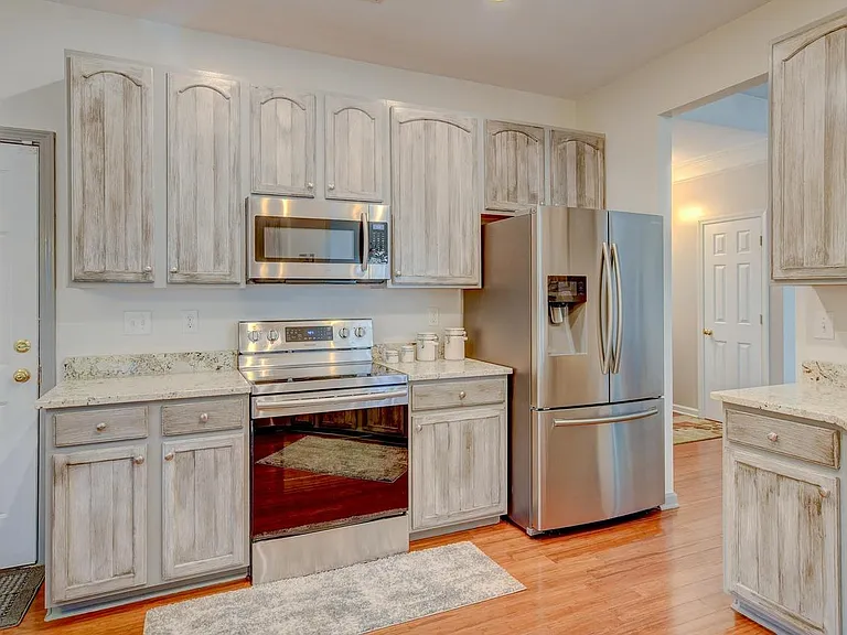 2105 Summerwood Dr — Photo 35
