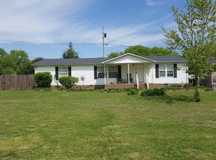 506 N Horton Pkwy, Chapel Hill, TN 37034