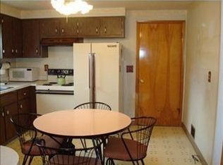 780 Linmore Dr, Irwin, PA 15642