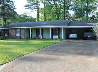5226 Suffolk Cir, Jackson, MS 39211