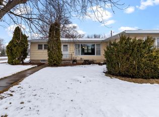 502 Baldwin Ave, Oshkosh, WI