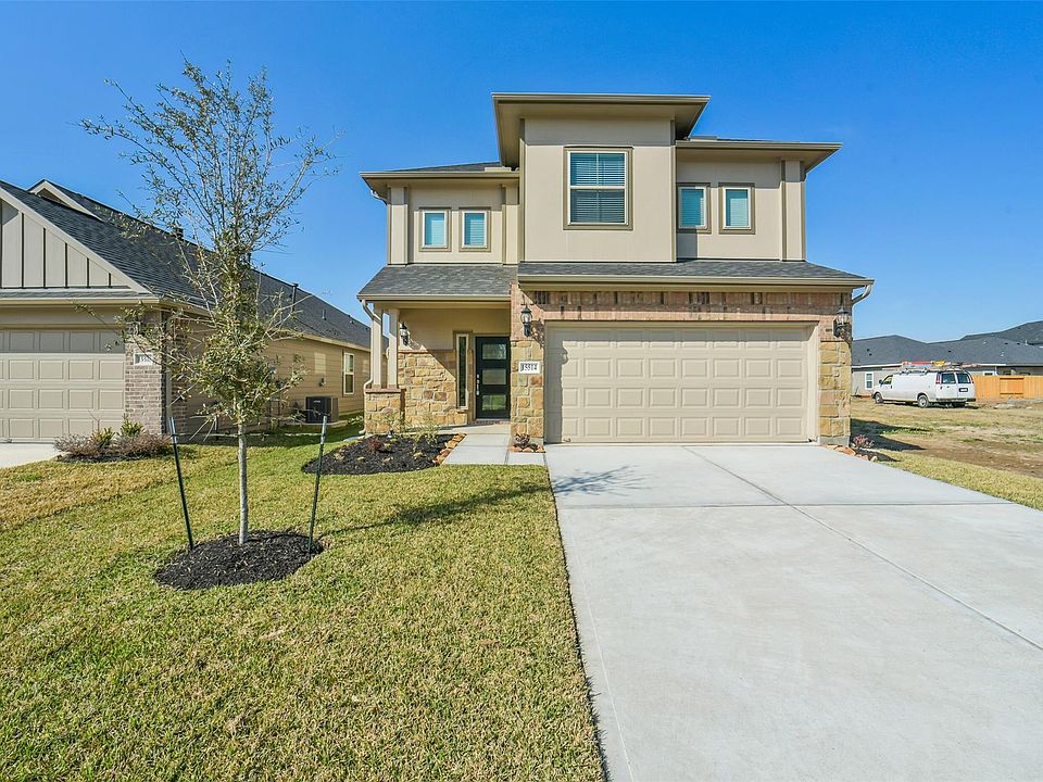 1st image of 15514 Foresail Lane