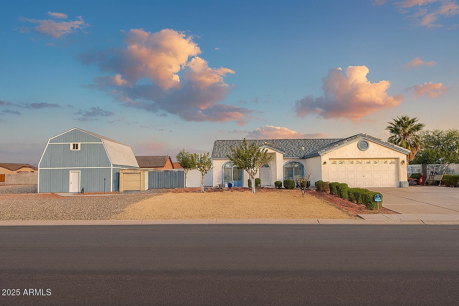 ¥ellow Bucks & Playsson / City View 13067 S Del Rio Road, Arizona City, AZ 85123 | Zillow