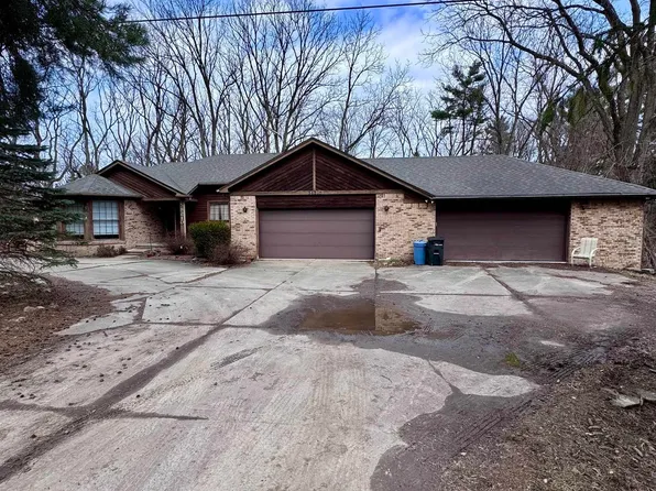 58210 Timothy Ln, Washington, MI 48094