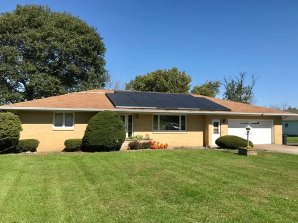 156 E Main St, Bradford, IL 61421