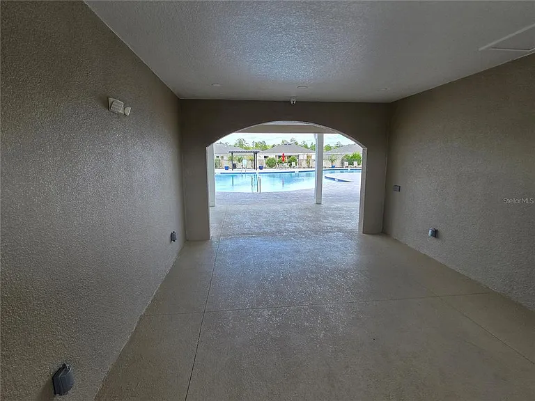 7330 Rome Ln — Photo 39