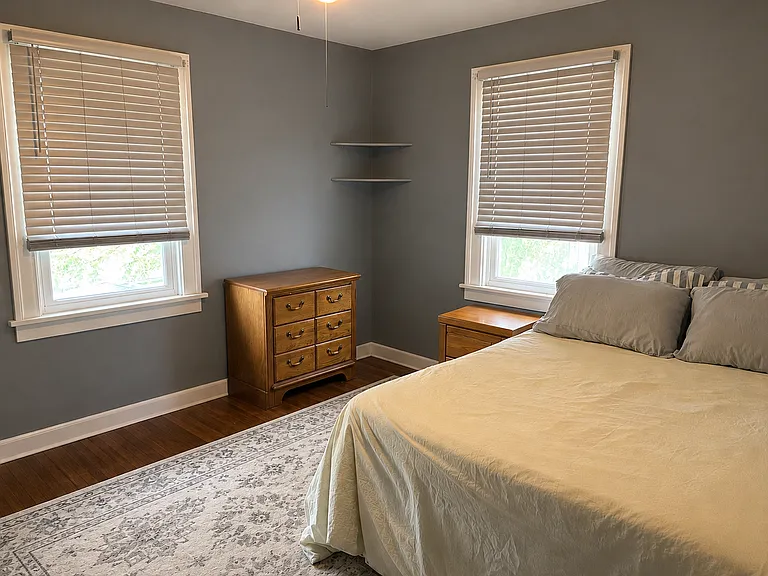 903 W College Ave — Photo 7