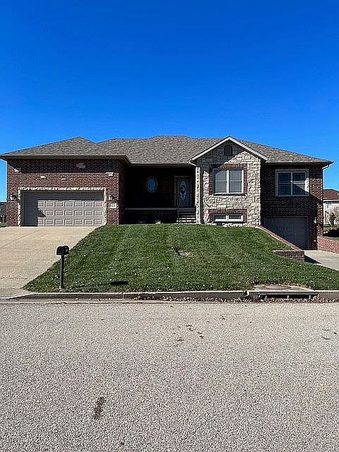 1st image of 1518 Dry Creek Ct