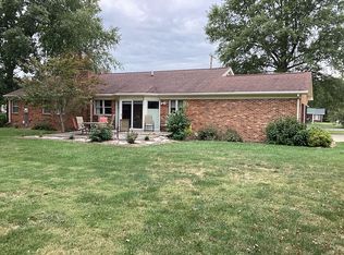 515 Francis St, Gillespie, IL 62033