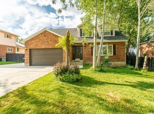 842 E Raymond Rd, Fruit Heights, UT 84037