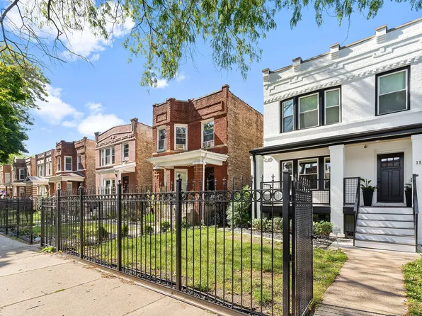 3928 N Sawyer Ave, Chicago, IL 60618