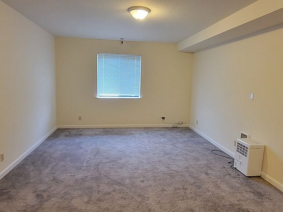 3rd image of 563 37th Ave #A