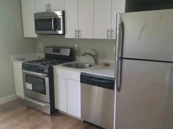 35 Forbes St, Boston, MA