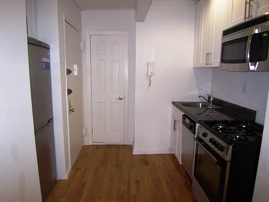 Rented by Town Residential | media 22