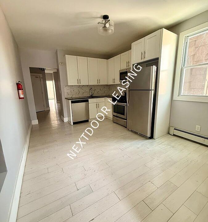 1st image of 164 Delaware Ave #2LM