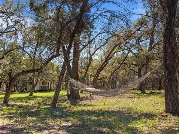 1725 Cripple Creek Sta, Dripping Springs, TX 78620