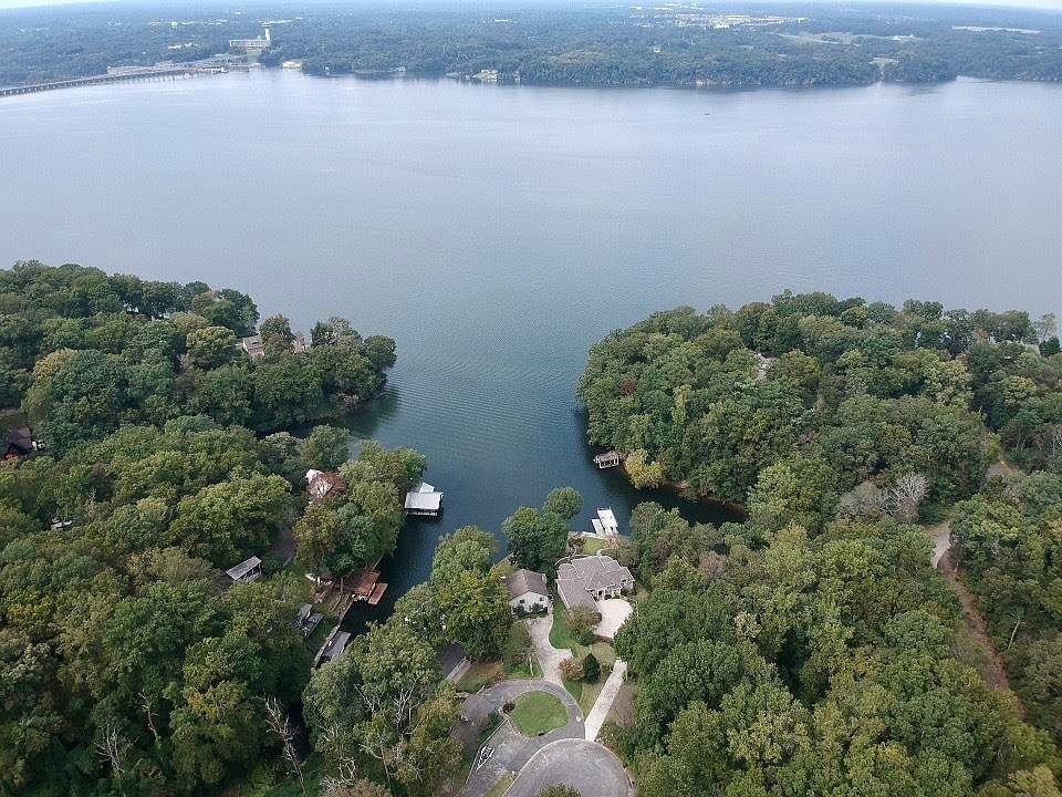 2nd image of 0 Mallard Cove Cir