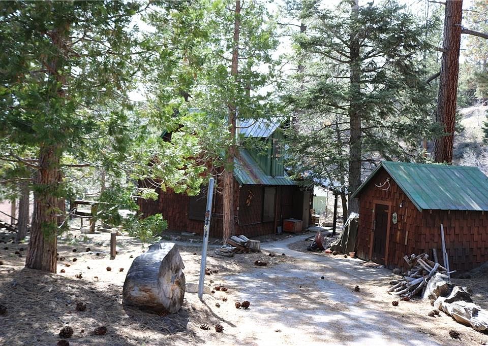 1st image of 329 Pine Hill Dr
